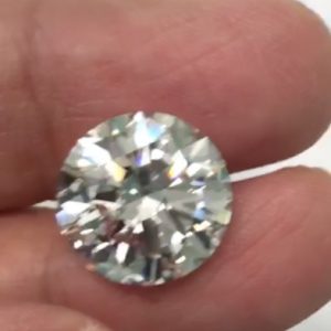 ROUND BRILLIANT DIAMOND ROUND BRILLIANT DIAMOND