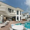 Sensational Beach Villa on the Palm With Sea Views