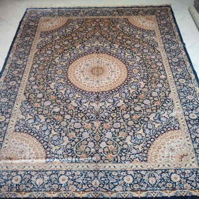 Beautiful Carpet With Details In Different Colors