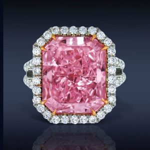 THE VIBRANT PINK SOLITAIRE THE VIBRANT PINK SOLITAIRE